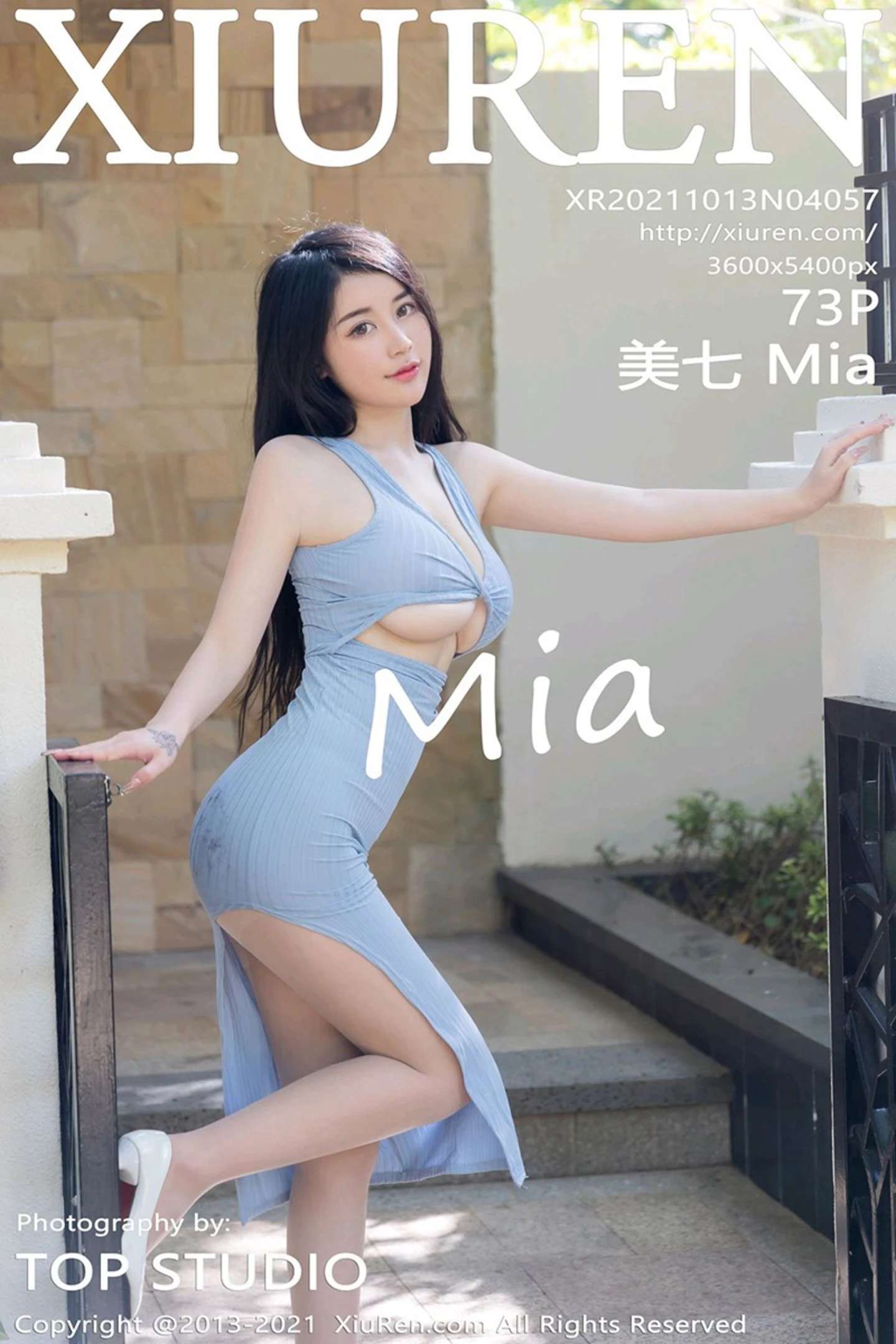 [XiuRen秀人网]No.4057_模特美七Mia私房多姿吊裙配肉丝裤袜半脱秀豪乳翘臀诱惑写真73P-秀人网 - XiuRen.Space